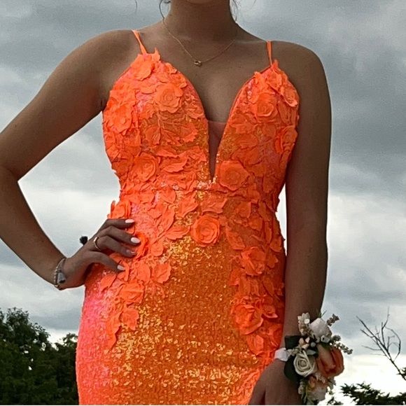 Prom Dress - Picture 2 of 13